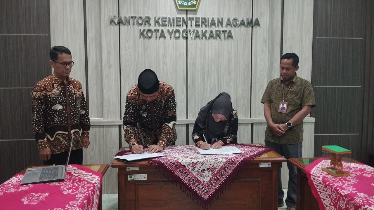 Kemenag Kukar Tingkatkan Kapasitas ZI melalui Studi Tiru ke Yogyakarta